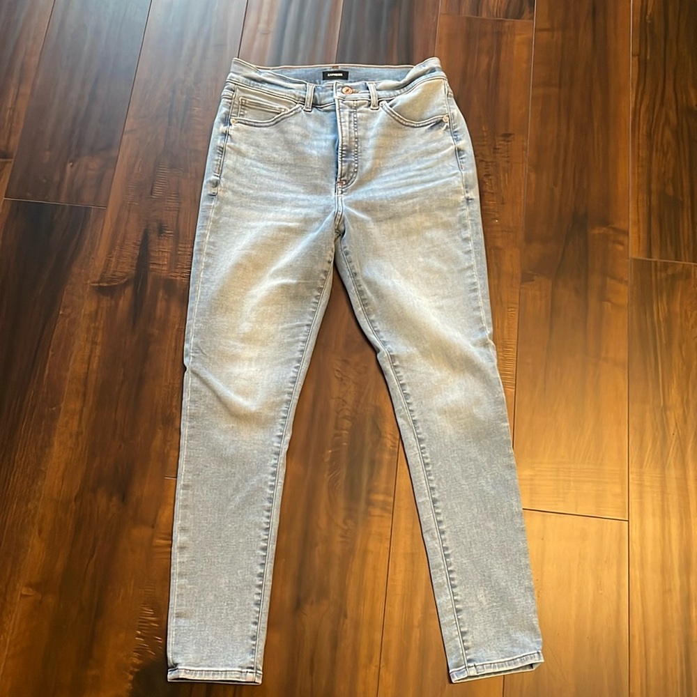 Express Jeans
